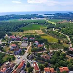 Complex Of 2 Iii With 2 Private Pools For Up To 16 Persons In Porec Near The Aquapark Villa *